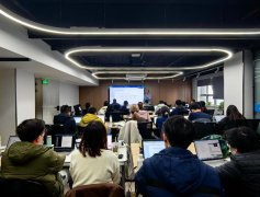 考虑到加入培训的大部门是想要加深行业认知的